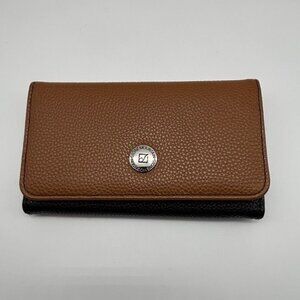 Stone Mountain Ludlow Pebbled Leather Wallet Organizer, Black Brown W/Snap Close